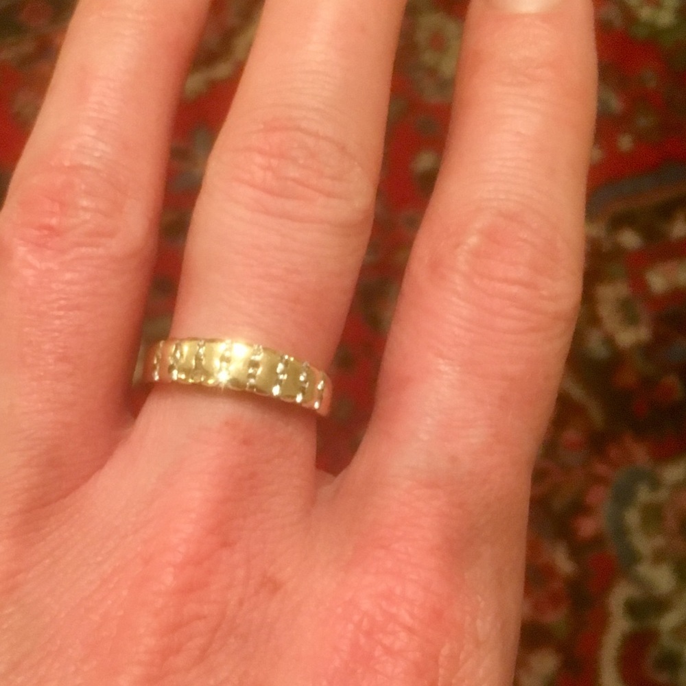Gold & Diamond Ring